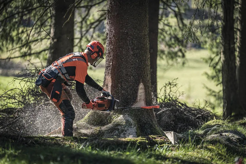 HusqvarnaChainsawHeavy-duty Professional High Performance Chainsaw 572XP